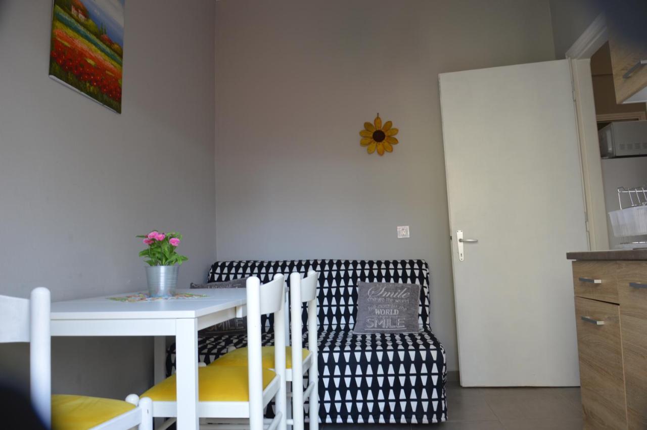 Daisy Apartment Аспровальта Экстерьер фото