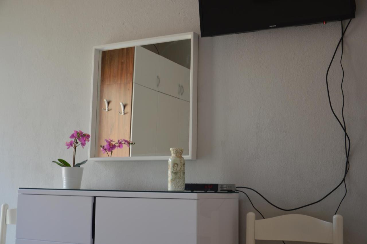 Daisy Apartment Аспровальта Экстерьер фото