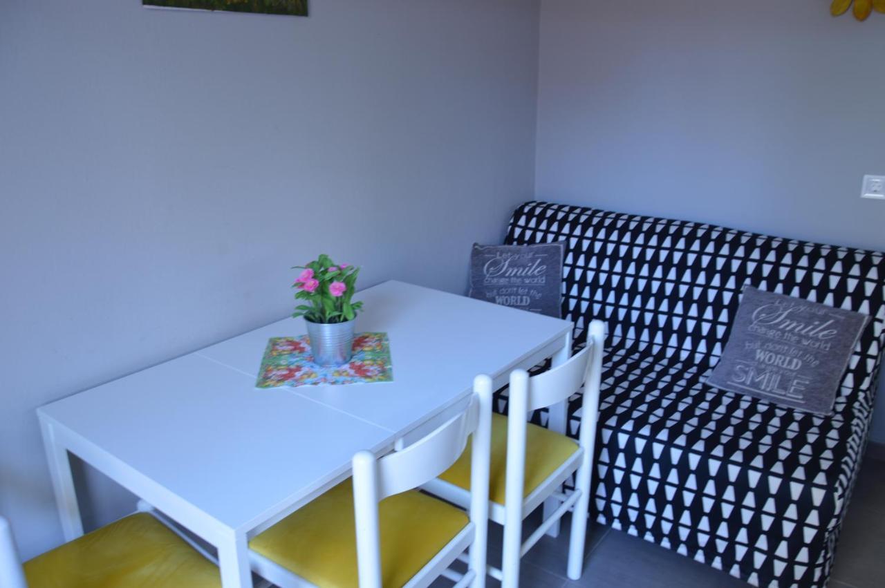 Daisy Apartment Аспровальта Экстерьер фото